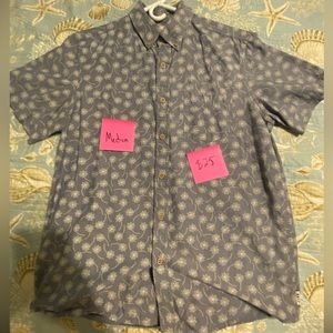 Short sleeve button down shirt
